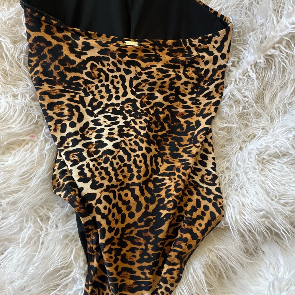 CALVIN KLIEN CLASSIC BANDEAU Leopard Print one piece swimsuit